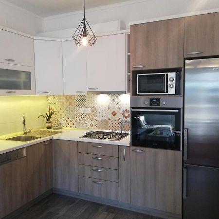 Apartman Komadina Hotell Makarska Eksteriør bilde