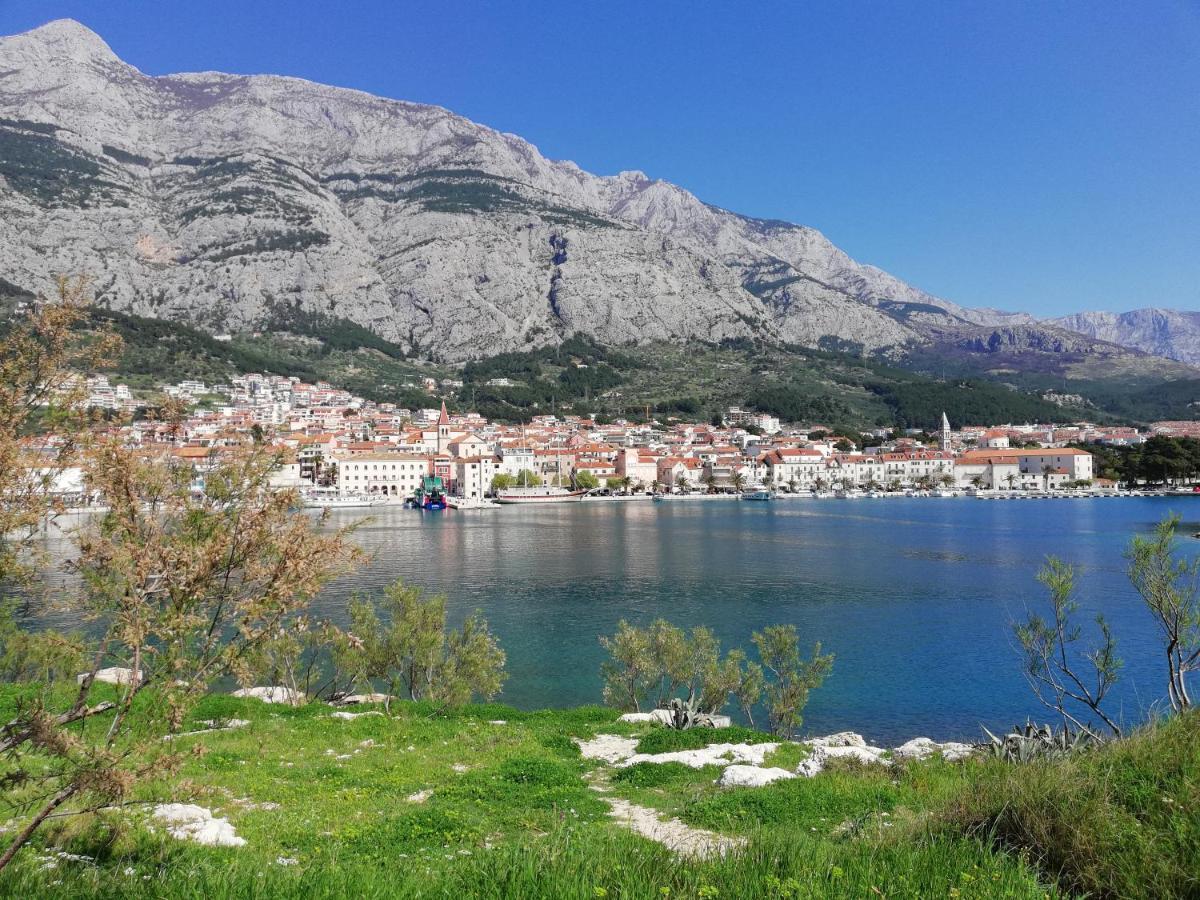 Apartman Komadina Hotell Makarska Eksteriør bilde