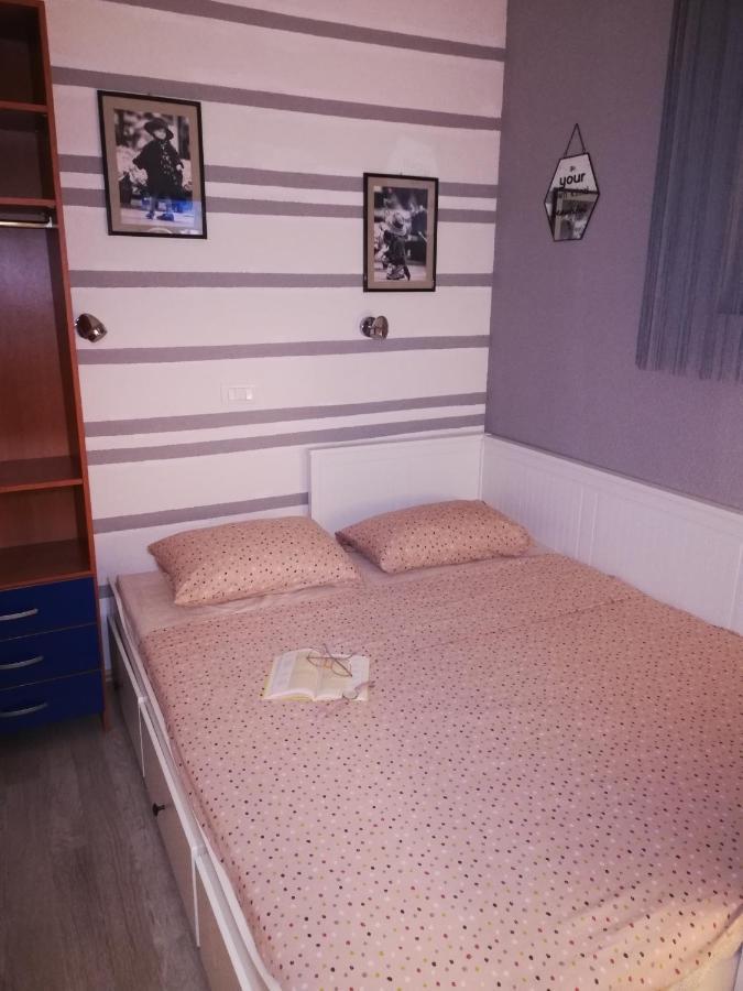 Apartman Komadina Hotell Makarska Eksteriør bilde